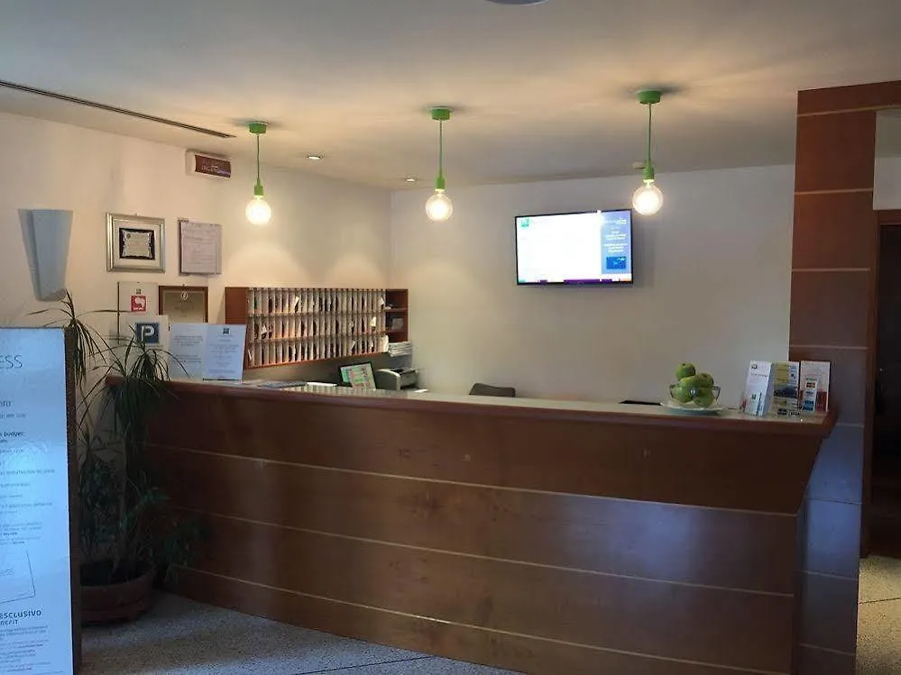 Hotel Ibis Styles Bari Giovinazzo